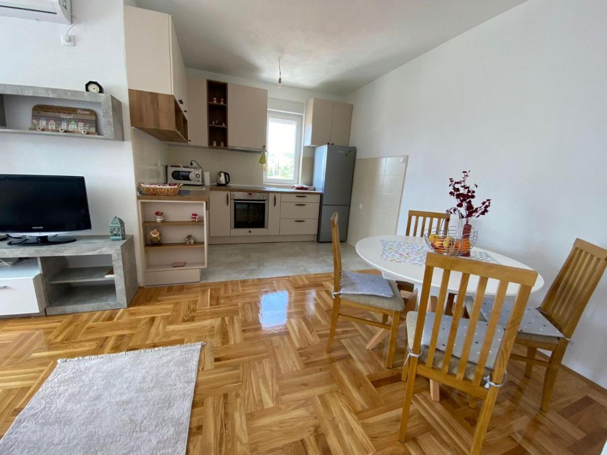 Apartman Sunny Day Trebinje Zewnętrze zdjęcie